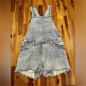 Girls Old Navy Jean short overalls with adjustable straps lace size XL(14)